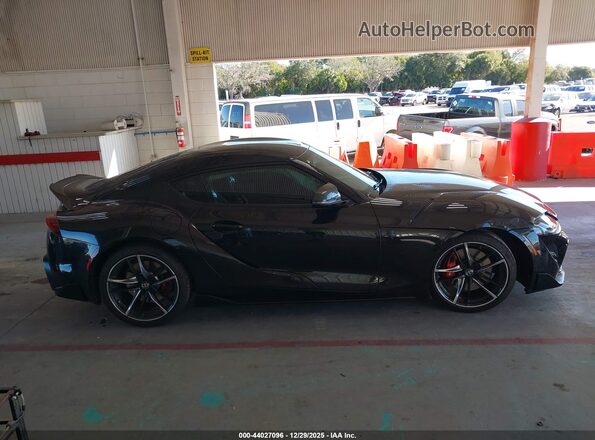 WZ1DB0C08MW039124 2021 TOYOTA GR SUPRA Черный Вид задней части салона
