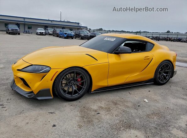 WZ1DB0C09MW043280 2021 TOYOTA SUPRA Желтый Передняя левая четверть