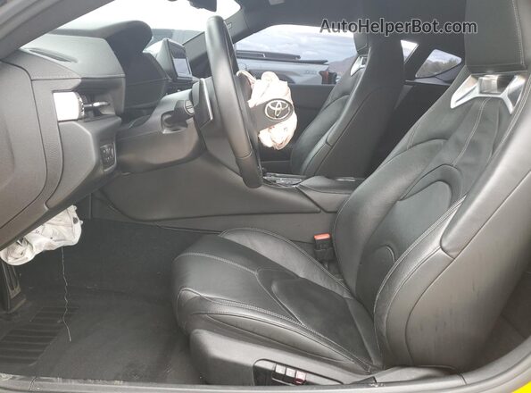 WZ1DB4C05LW023680 2020 TOYOTA SUPRA Yellow Widok wnętrza z przodu