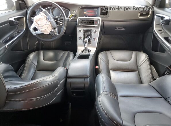 YV126MFL3J2451391 2018 VOLVO S60 Черный Вид панели приборов