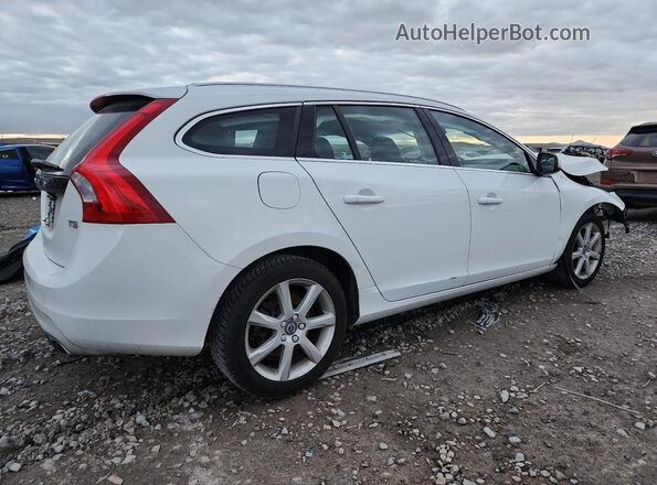YV140MEK3H1336082 2017 VOLVO V60 White Trasero derecho