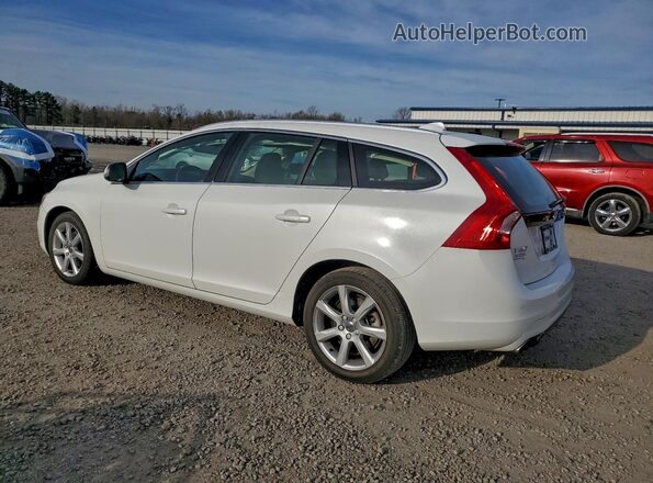 YV140MEM2H1338441 2017 VOLVO V60 White Trasero izquierdo