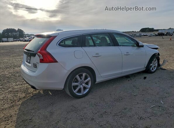YV140MEM2H1338441 2017 VOLVO V60 White Trasero derecho