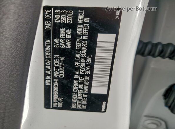 YV140MEM2H1338441 2017 VOLVO V60 White Vista del compartimento del motor