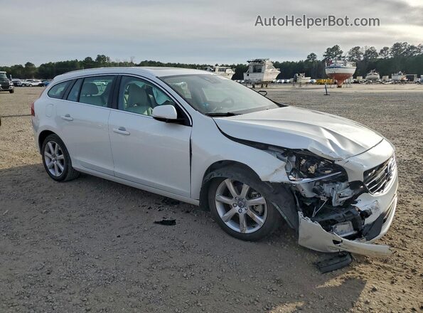 YV140MEM2H1338441 2017 VOLVO V60 White Delantero derecho