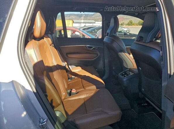 YV4062PF3S1327460 2025 VOLVO XC90 Серебряный Вид задней части салона