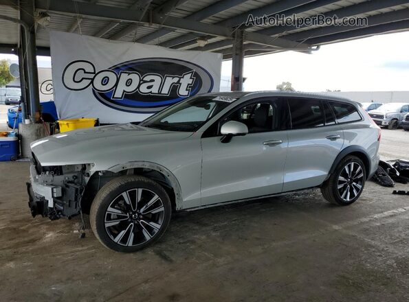 YV4102WK7L1030407 2020 VOLVO V60 Серебряный Передняя левая четверть