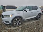 2020 Volvo Xc40 T5 Momentum White vin: YV4162UK7L2221482