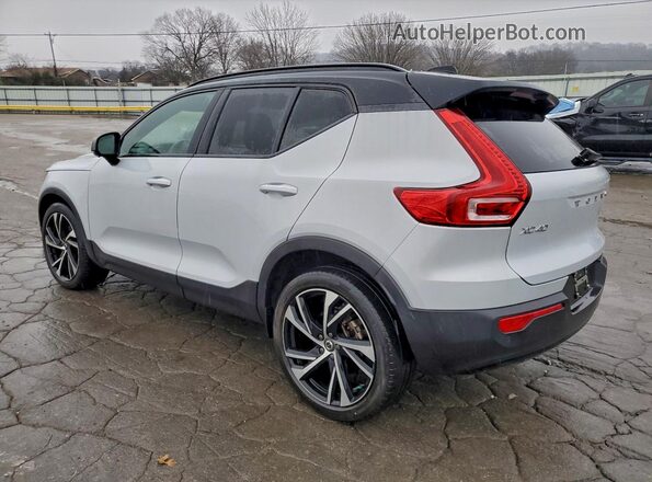 YV4162UM3M2467416 2021 VOLVO XC40 White Rear left