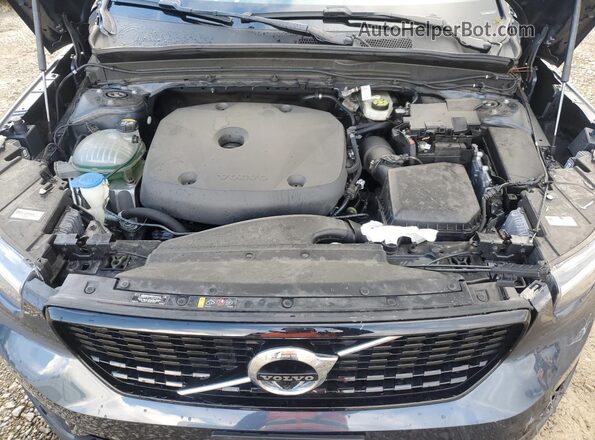 YV4162UM7N2724594 2022 VOLVO XC40 Blue Widok komory silnika