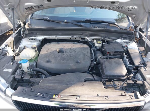 YV4162XZ2K2007667 2019 VOLVO XC40 Silver Vista trasera