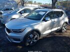 2019 Volvo Xc40 T5 Momentum/t5 R-design Silver vin: YV4162XZ2K2007667