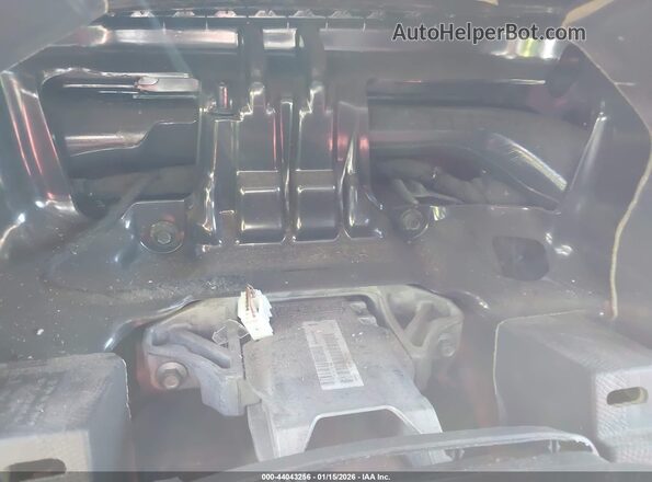 YV440MDU7H2008972 2017 VOLVO XC60 Beige Widok tylnych siedzeń
