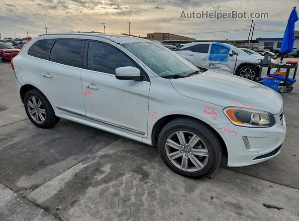 YV449MDM5G2823191 2016 VOLVO XC60 Белый Передняя правая четверть