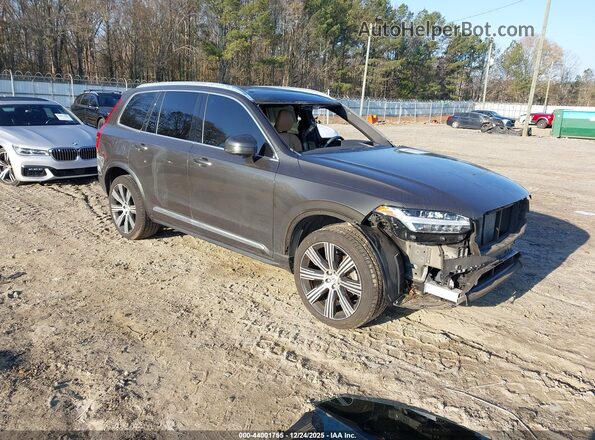 YV4A22PL5N1805629 2022 VOLVO XC90 Зеленый Передняя правая четверть