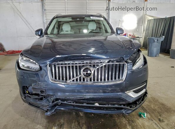 YV4BR00L7N1793997 2022 VOLVO XC90 Синий Вид спереди