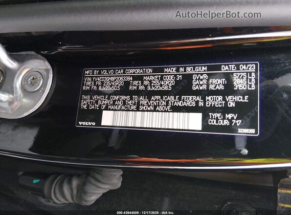 YV4ED3GM8P2063394 2023 VOLVO C40 RECHARGE PURE ELECTRIC Black Widok komory silnika