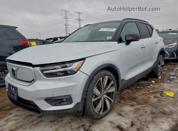 YV4ED3URXM2449519 2021 VOLVO XC40 Gray Передня ліва чверть