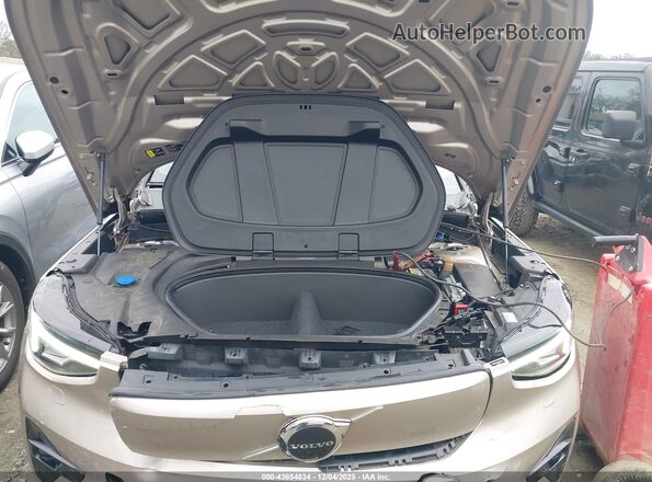 YV4ED3UW2P2070931 2023 VOLVO XC40 RECHARGE PURE ELECTRIC Бежевый Вид сзади