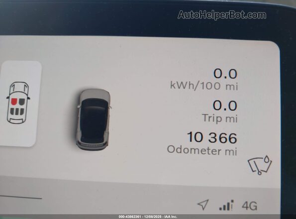 YV4EK3ZL9SS135223 2025 VOLVO EX30 Серый 