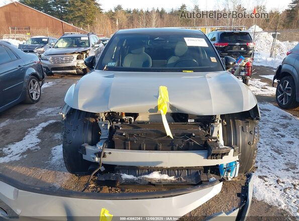 YV4EK3ZL9SS135223 2025 VOLVO EX30 Серый Вид задней части салона