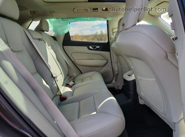 YV4H60DL0R1923427 2024 VOLVO XC60 Угольный Вид задней части салона