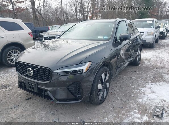 YV4H60DL3R1924216 2024 VOLVO XC60 RECHARGE PLUG-IN HYBRID Gray Przód lewy