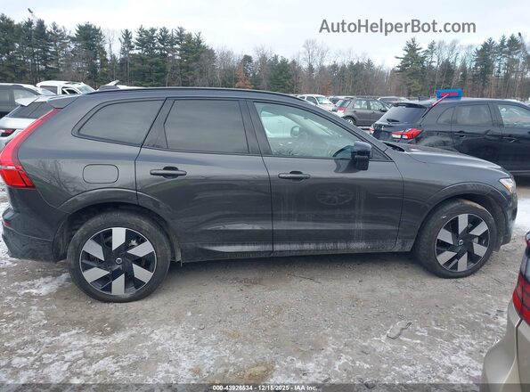 YV4H60DL3R1924216 2024 VOLVO XC60 RECHARGE PLUG-IN HYBRID Gray Widok wnętrza z tyłu