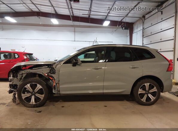 YV4H60DL8R1831532 2024 VOLVO XC60 RECHARGE PLUG-IN HYBRID Silver 