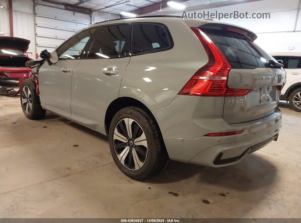 YV4H60DL8R1831532 2024 VOLVO XC60 RECHARGE PLUG-IN HYBRID Silver Tył lewy