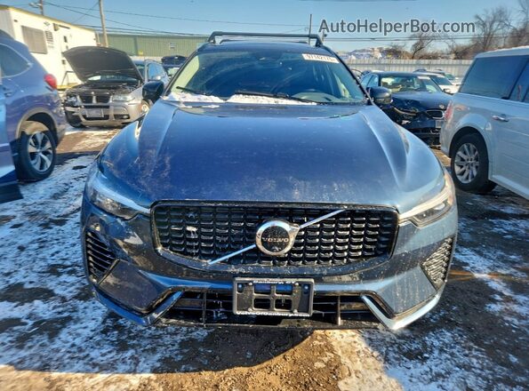 YV4H60DW5P1218372 2023 VOLVO XC60 Blue Widok z przodu