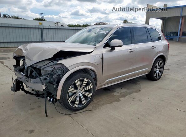 YV4H60PEXS1302327 2025 VOLVO XC90 Cream Vista tres cuartos delantera izquierda