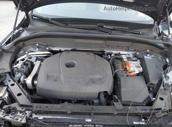 YV4H60RC2S1074772 2025 VOLVO XC60 PLUG-IN HYBRID Dark Blue Widok z tyłu