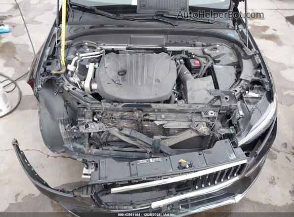 YV4L12DL3N1983264 2022 VOLVO XC60 Черный Вид сзади