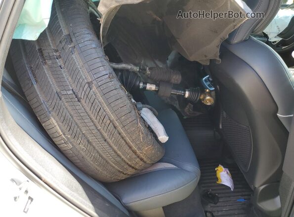 YV4L12DM5N1003428 2022 VOLVO XC60 Белый Вид задней части салона