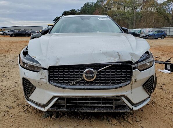 YV4L12DW1P1300670 2023 VOLVO XC60 White Vista frontal