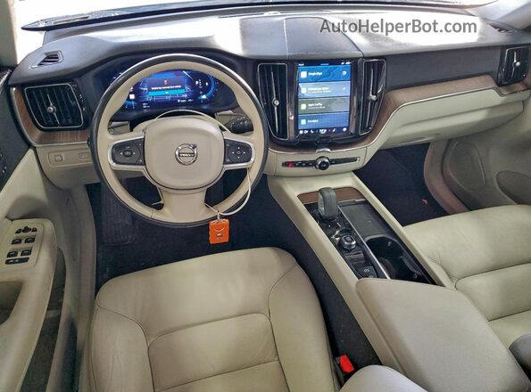 YV4L12RK5N1036193 2022 VOLVO XC60 Белый Вид панели приборов