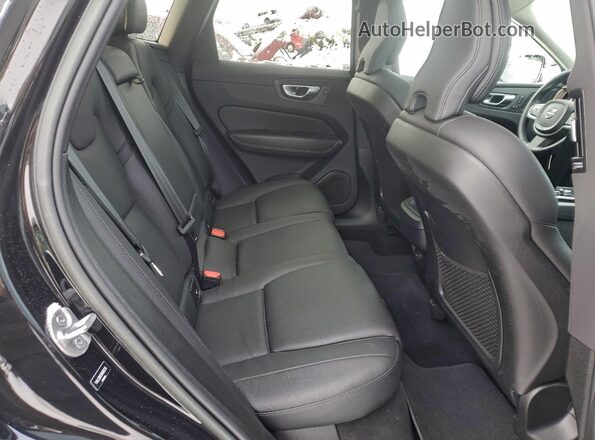 YV4L12RK5N1086236 2022 VOLVO XC60 Черный Вид задних сидений