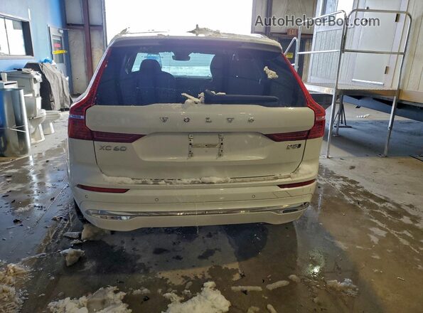 YV4L12RN3P1346159 2023 VOLVO XC60 White Vista trasera