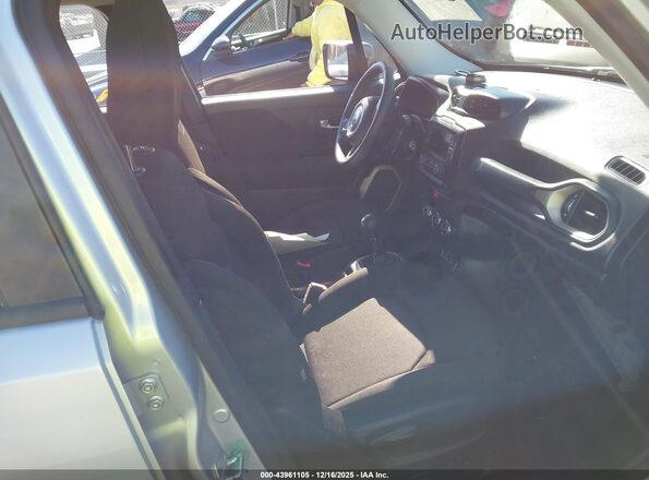 ZACCJAAW0GPD32866 2016 JEEP RENEGADE Серебряный Вид салона спереди