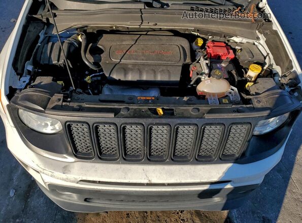 ZACNJABB3LPL00375 2020 JEEP RENEGADE White Engine compartment view