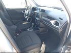 2021 Jeep Renegade Latitude Fwd Silver vin: ZACNJCBB3MPN11086