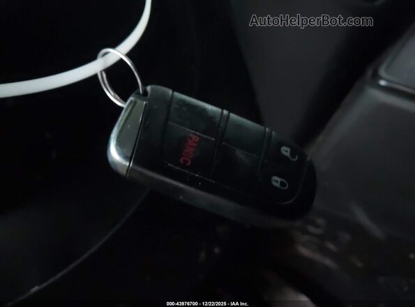 ZACNJDBB4MPM39577 2021 JEEP RENEGADE Black Вид панелі приладів