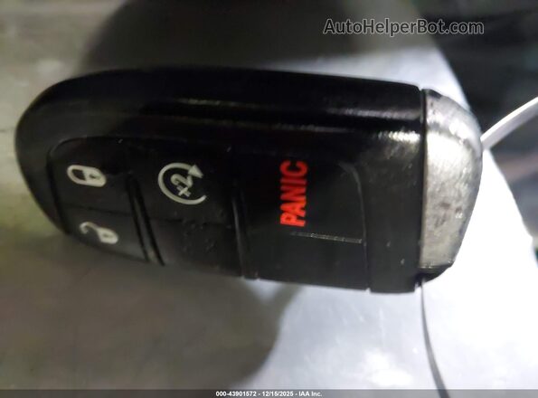 ZACNJDD13MPM47027 2021 JEEP RENEGADE Синий Вид панели приборов