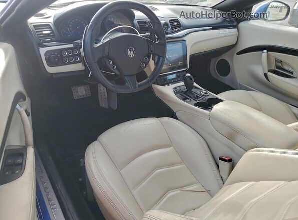 ZAM45VMA5J0282541 2018 MASERATI GRANTURISM Blue Widok deski rozdzielczej