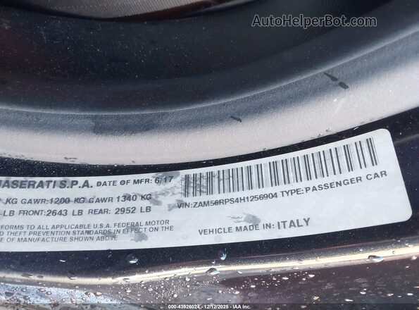 ZAM56RPS4H1256904 2017 MASERATI QUATTROPOR Черный Вид подкапотного пространства