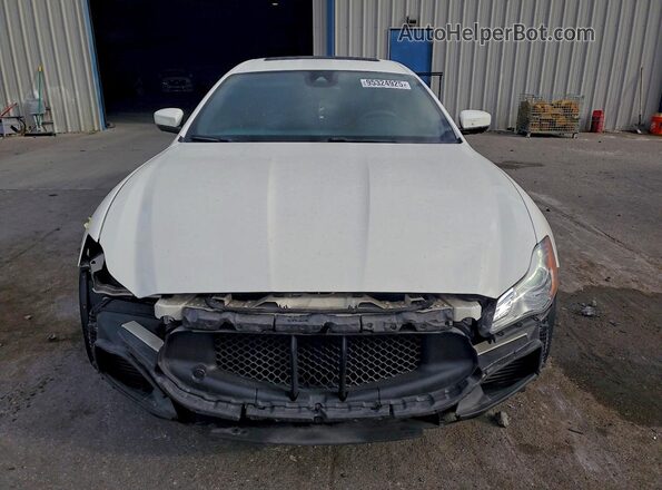 ZAM56RPS6H1230210 2017 MASERATI QUATTROPOR White Widok z przodu
