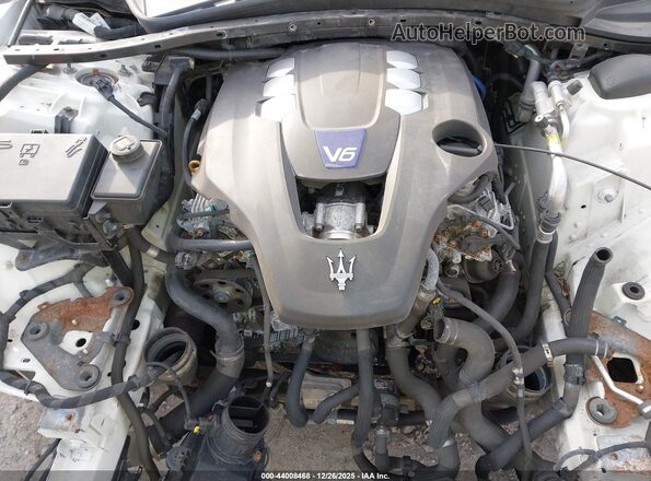 ZAM57RSA6G1189765 2016 MASERATI GHIBLI White Vista trasera