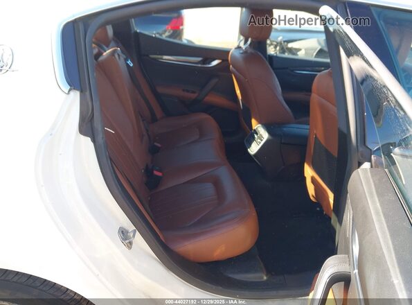 ZAM57XSA2K1313303 2019 MASERATI GHIBLI Белый Вид наклейки с VIN-кодом