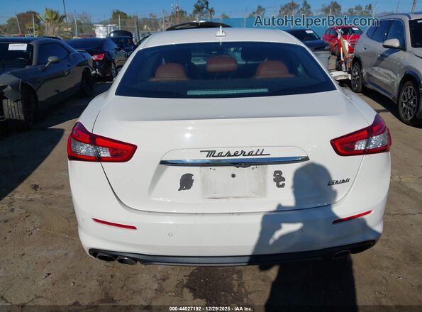 ZAM57XSA2K1313303 2019 MASERATI GHIBLI Белый 